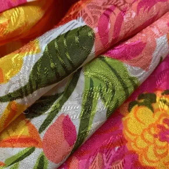 Vintage French  Maid lightweight dressing gown in colours that pop - Picture 5 of 5